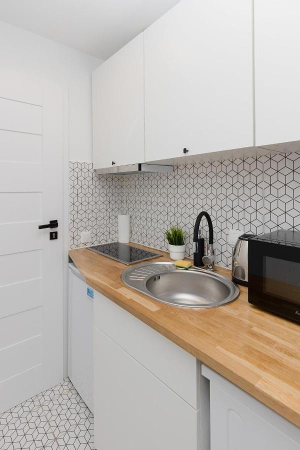Micro Apartment Near Fort Mokotow By Noclegi Renters วอร์ซอ ภายนอก รูปภาพ